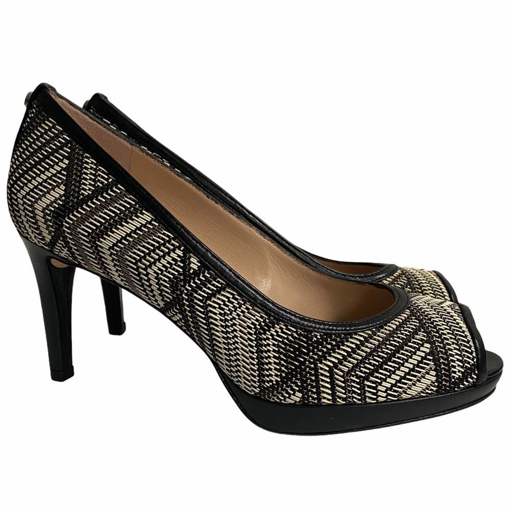 STUART WEITZMAN Women’s Sz 9 M Black White Peep Toe Sexy High Heels Silhouette